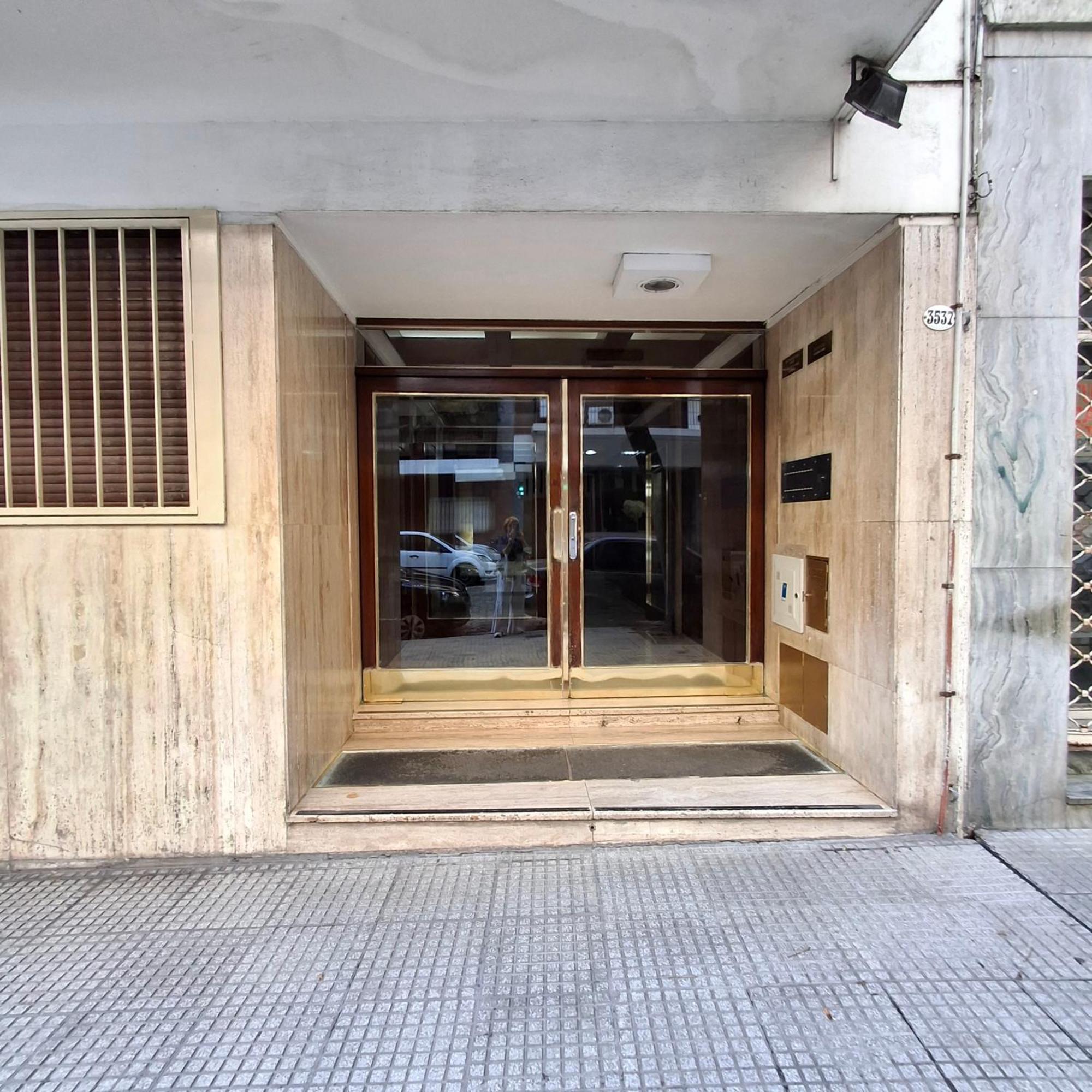 Uehaus Departamentos En Caba-Buenos Aires Apartment Luaran gambar